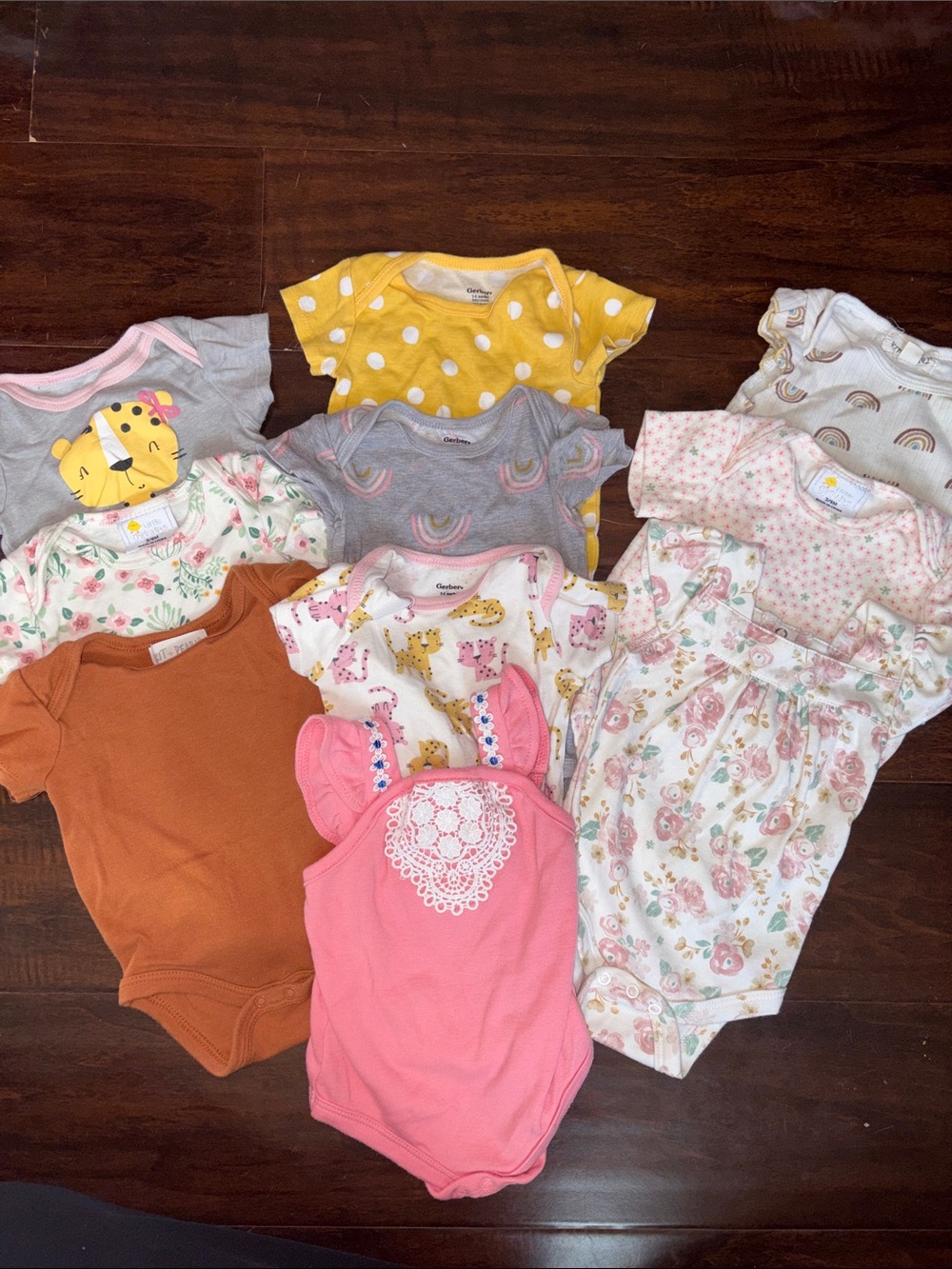 Bundle of 3-6m girl onsies